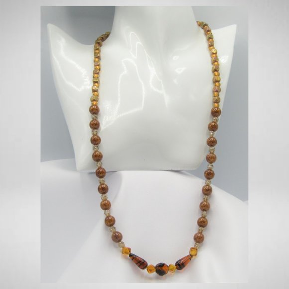 Brown and Topaz Colour Beaded Jewelry Set - Picture 2 of 6